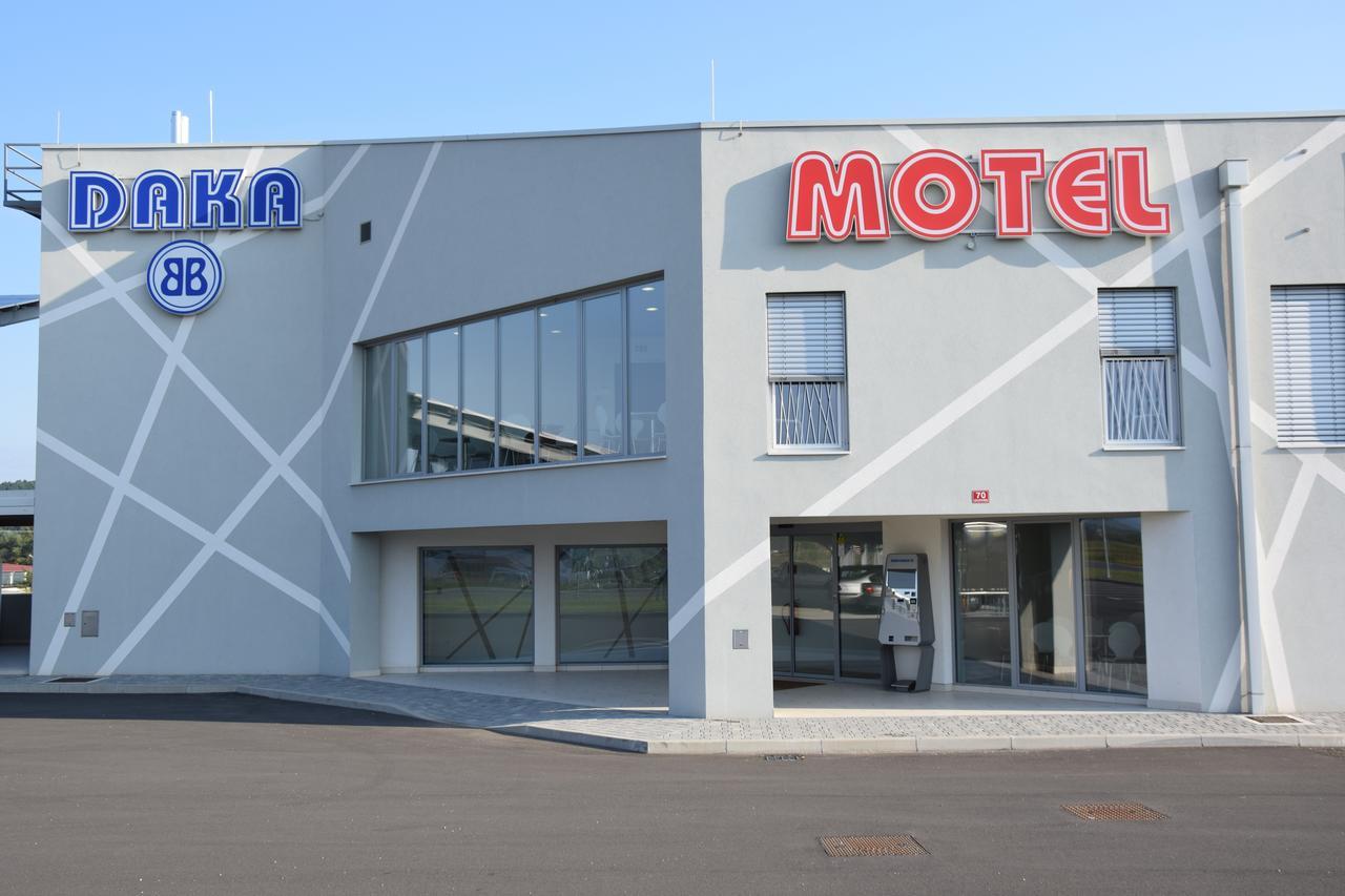 Daka Prenocisce Velika Vas pri Krškem Exterior foto