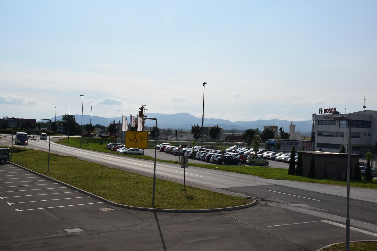 Daka Prenocisce Velika Vas pri Krškem Exterior foto