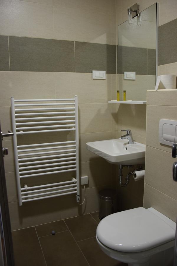 Daka Prenocisce Velika Vas pri Krškem Exterior foto